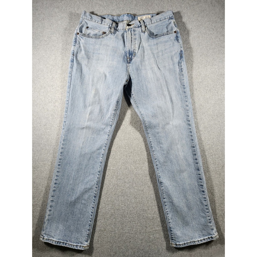 Cremieux Men's Denim Jeans, 35x30(29), Light Wash, Mid-Rise